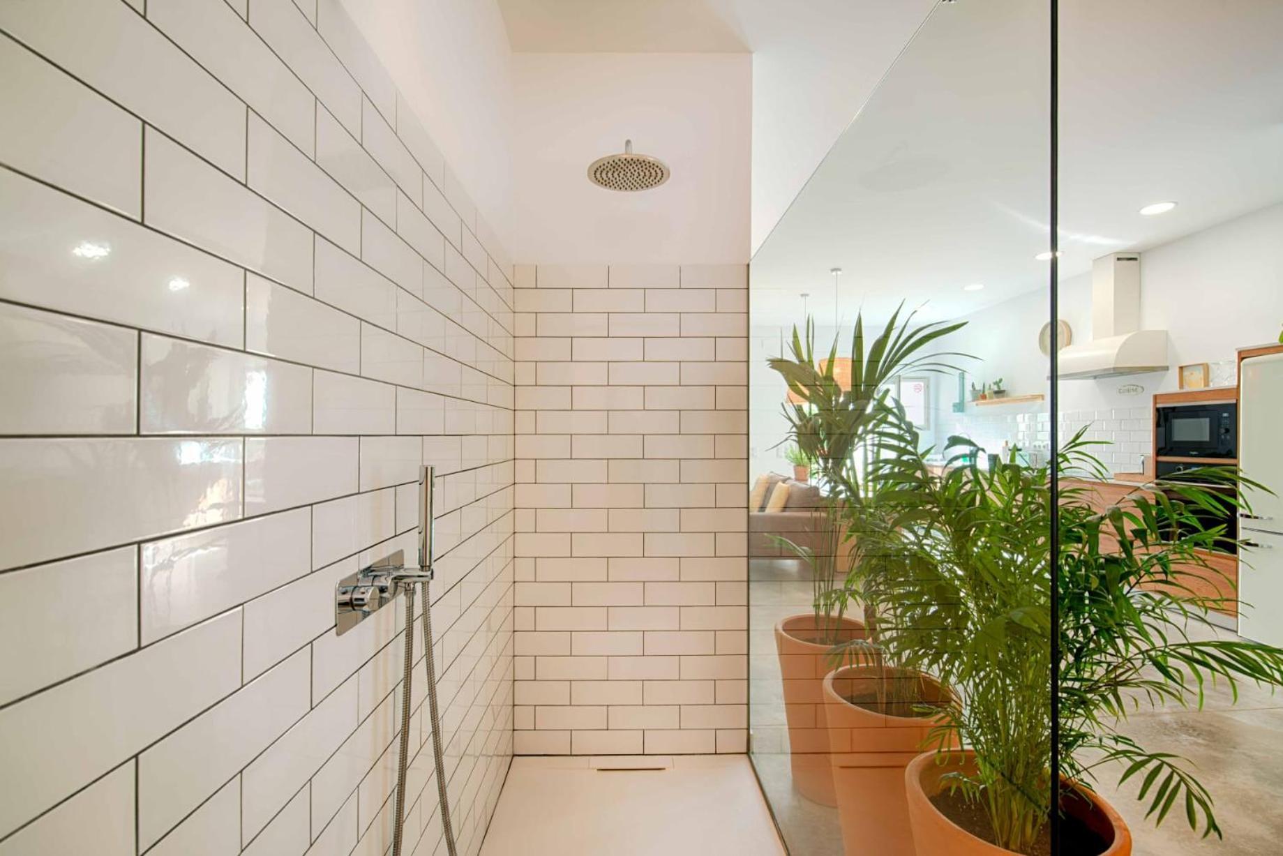 Loft Con Piscina Climatizada De Agua Salada Y Parking En El Centro De Figueres Daire Figueres  Dış mekan fotoğraf