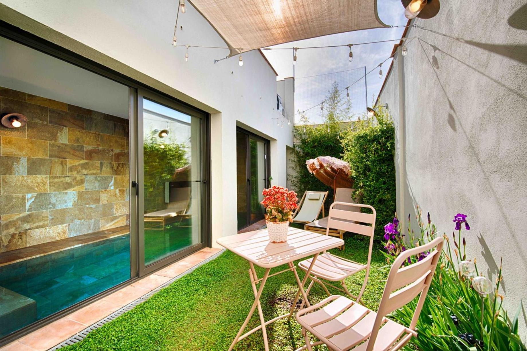 Loft Con Piscina Climatizada De Agua Salada Y Parking En El Centro De Figueres Daire Figueres  Dış mekan fotoğraf